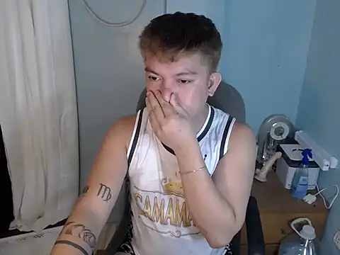 Fuckboii intown online show from 09/25/25, 07:56