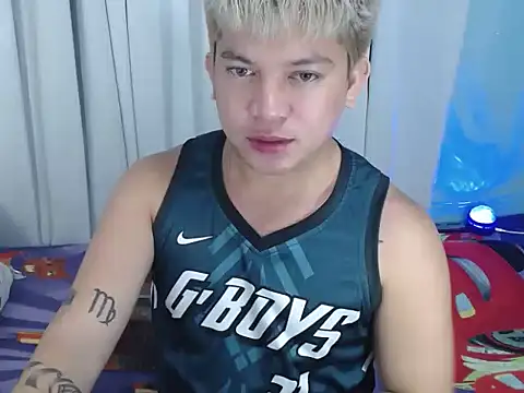 Fuckboii intown online show from 11/18/25, 04:33