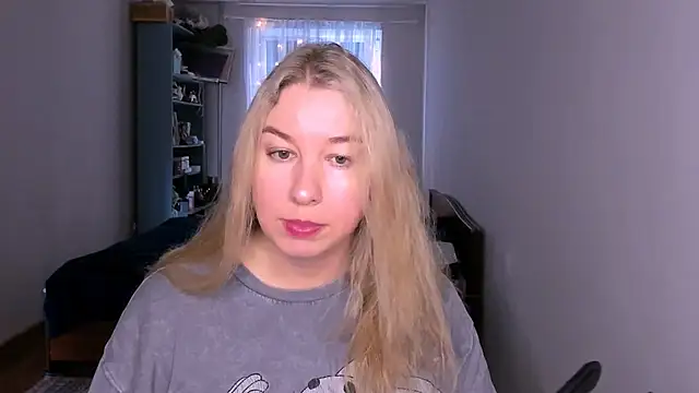 Snapshot of NancySanders chatting on 04/26/26, 07:17 NancySanders online show from 04/26/26, 07:17