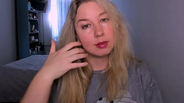 Snapshot of NancySanders chatting on 05/16/26, 05:37 NancySanders online show from 05/16/26, 05:37