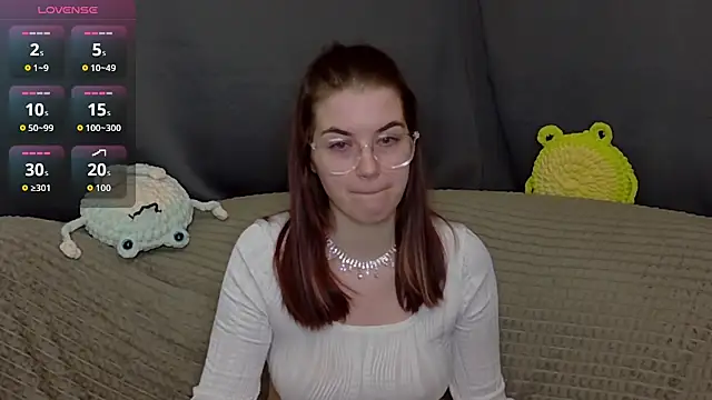 ElzaBlis online show from 11/29/25, 03:04