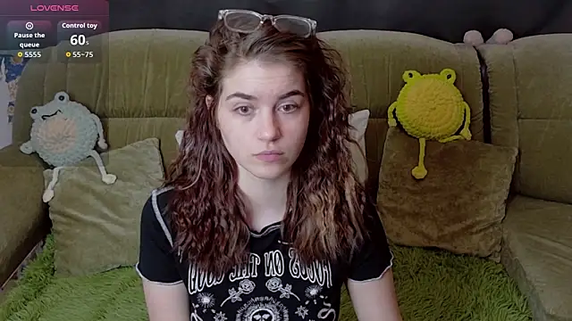 ElzaBlis online show from 02/04/26, 01:17