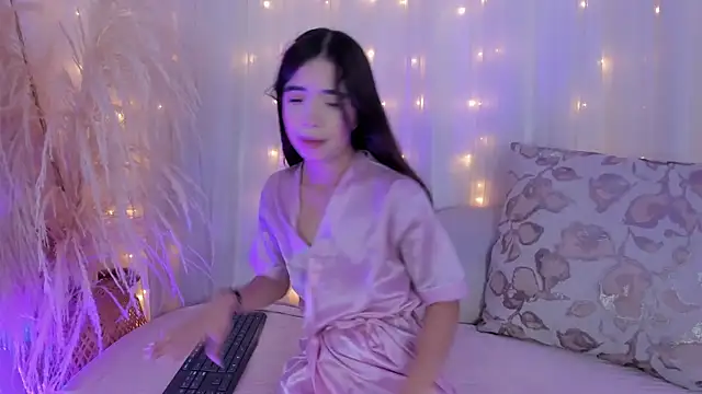 arianna cox   online show from 11/06/25, 08:32