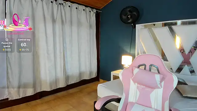 mia kinky1 online show from 09/20/25, 11:55