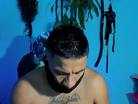 zeus 7777 online show from 10/28/25, 08:07