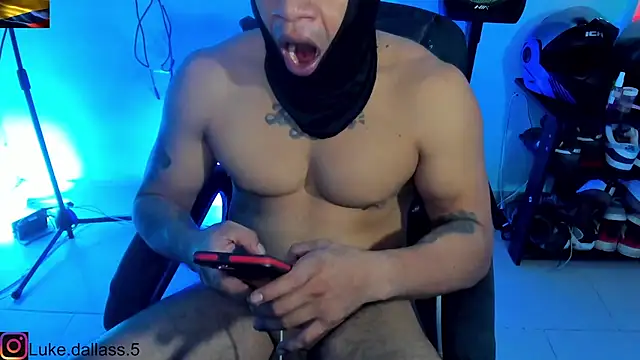 zeus 7777 online show from 01/18/26, 11:03