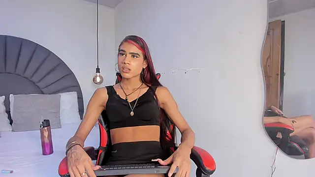 LissyAndrade online show from 05/24/26, 08:25