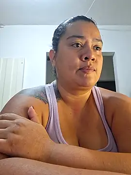 NARNYALABELLA online show from 09/15/25, 11:49