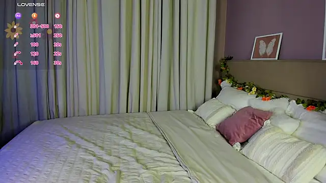 Rina Panic online show from 05/09/26, 01:00