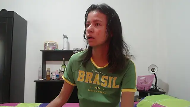 nathaly jones  online show from 05/18/26, 12:22