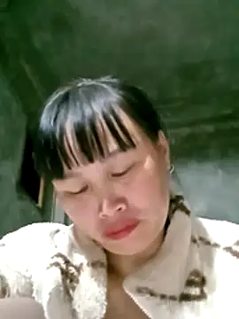 maple694 online show from 10/23/25, 12:37