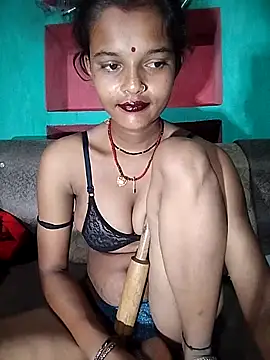 Snapshot of Maya_bhoji chatting on 10/16/25, 11:39 Maya bhoji online show from 10/16/25, 11:39