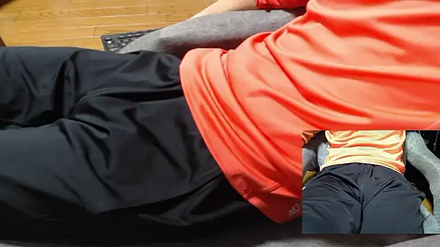 Yasu2000 online show from 04/15/26, 02:18