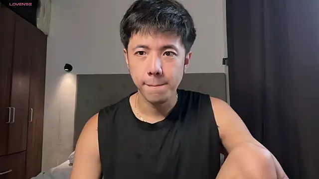 Snapshot of Addictiveboi chatting on 05/22/26, 03:35 Addictiveboi online show from 05/22/26, 03:35