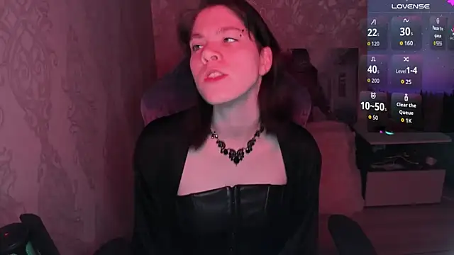 Snapshot of aestheticbeing chatting on 03/23/26, 12:09 aestheticbeing online show from 03/23/26, 12:09