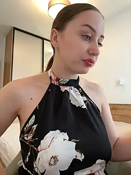 Maribelle Vinnie online show from 04/18/26, 03:16