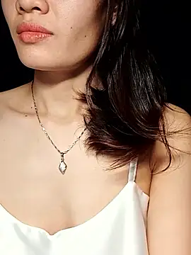 Hinna x online show from 12/19/25, 01:29