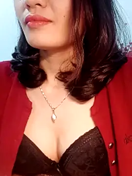 Snapshot of Hinna_x chatting on 02/03/26, 07:02 Hinna x online show from 02/03/26, 07:02