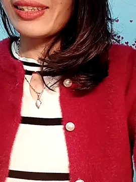 Snapshot of Hinna_x chatting on 02/12/26, 03:29 Hinna x online show from 02/12/26, 03:29