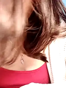 Snapshot of Hinna_x chatting on 02/23/26, 10:18 Hinna x online show from 02/23/26, 10:18