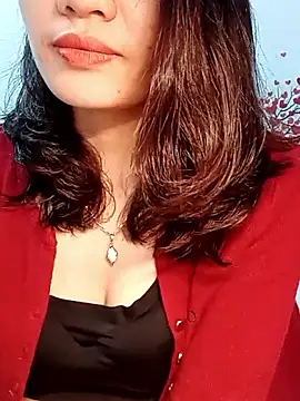 Snapshot of Hinna_x chatting on 02/24/26, 02:26 Hinna x online show from 02/24/26, 02:26