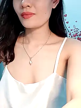 Snapshot of Hinna_x chatting on 05/28/26, 04:21 Hinna x online show from 05/28/26, 04:21