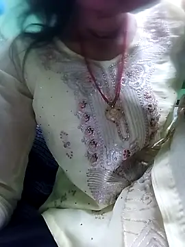 kajalbhabhi44 online show from 02/28/26, 01:50