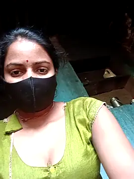 Snapshot of kajalbhabhi44 chatting on 06/01/26, 04:14 kajalbhabhi44 online show from 06/01/26, 04:14