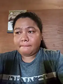 Perfect smile01 online show from 04/19/26, 01:16