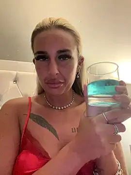 EllieMaeBaby online show from 11/10/25, 09:14