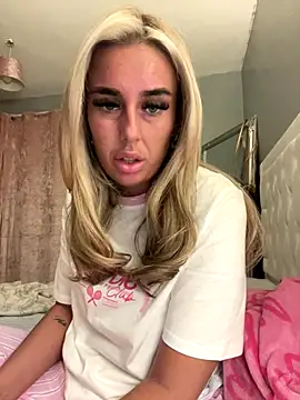 EllieMaeBaby online show from 11/26/25, 09:27