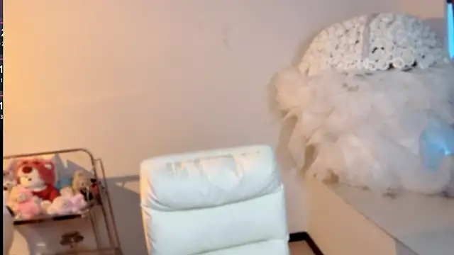 Tina-a online show from 09/11/25, 09:31