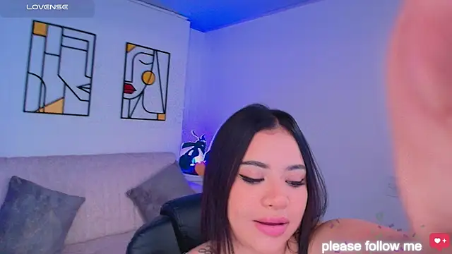 nicemiiaa7  online show from 02/19/26, 09:33