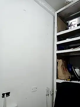 ashley moss online show from 09/08/25, 08:08