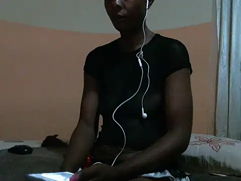 Pretty miss devilxxx35 online show from 12/02/25, 01:00