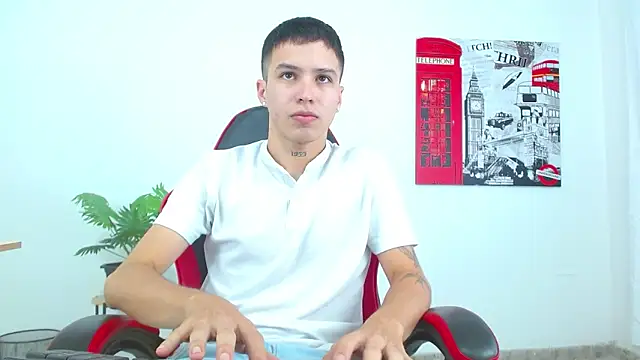 Cumandres18 online show from 10/29/25, 01:57