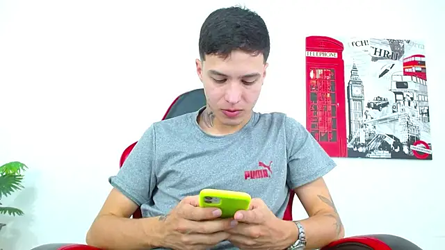 Cumandres18 online show from 02/16/26, 02:24