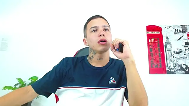 Cumandres18 online show from 04/16/26, 03:02