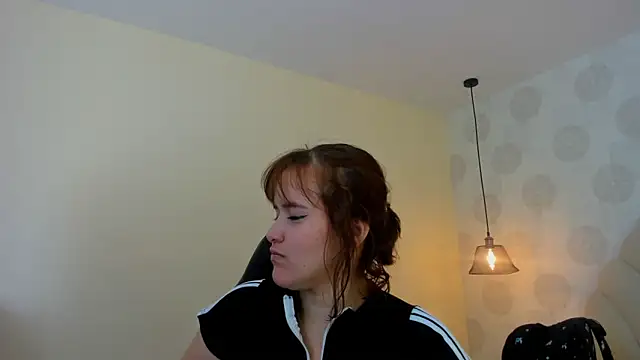 GIANAMILLER6 online show from 07/13/26, 12:08