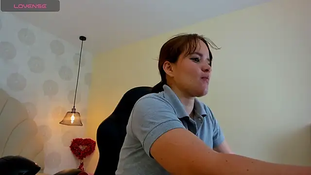 GIANAMILLER6 online show from 07/15/26, 12:10