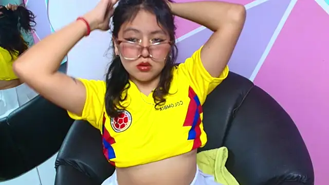 catalina santana20 online show from 09/09/25, 08:41