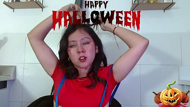 catalina santana20 online show from 10/31/25, 01:23