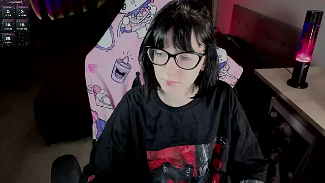 HazelTompson online show from 03/05/26, 12:23