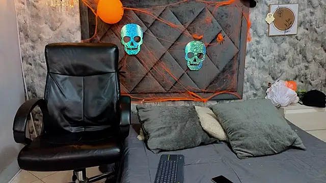 Apolo rousse1 online show from 10/16/25, 09:05