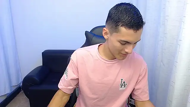 Matiius18 online show from 02/02/26, 02:49