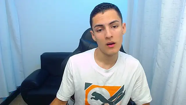 Matiius18 online show from 03/31/26, 01:55