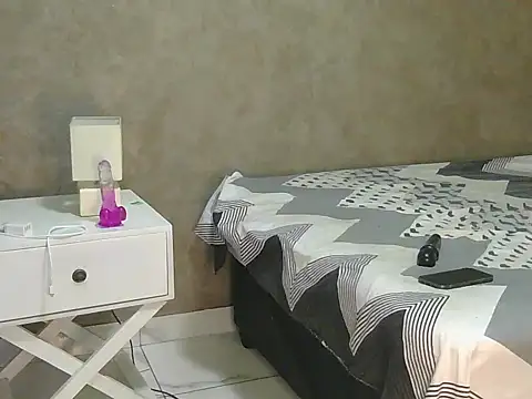 BQueen223 online show from 10/25/25, 01:24