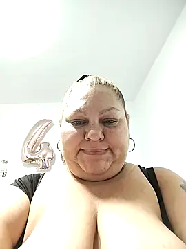 Miasmithr online show from 11/28/25, 01:25