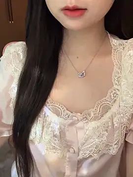 Nana kute20 online show from 10/16/25, 07:09