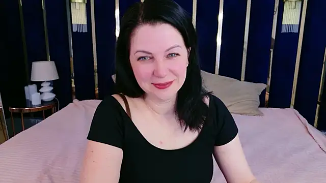 Nina Stane online show from 05/04/26, 05:58